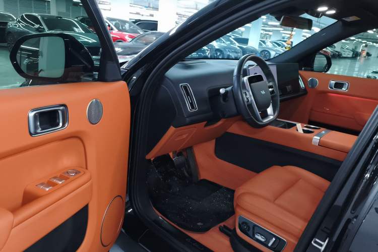 Used Li Auto L7 2023 Pro Model
