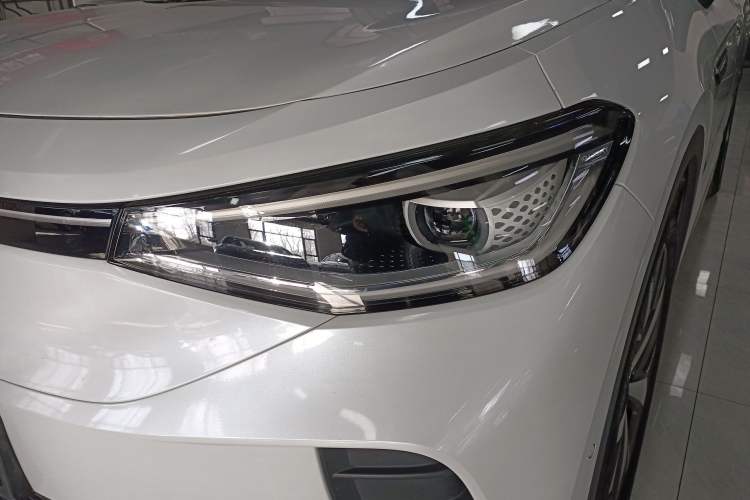 Used Volkswagen ID.4 CROZZ 2022 Long-Range Lite PRO Edition
