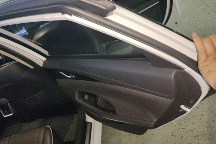 Used Changan Raeton CC 2018 1.5T Automatic Haoya Model China V Standard
