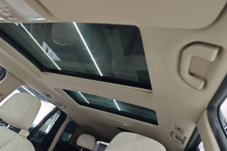 Used Mercedes-Benz GLK-Class 2015 GLK 260 4MATIC Fashion Edition Ultimate Version