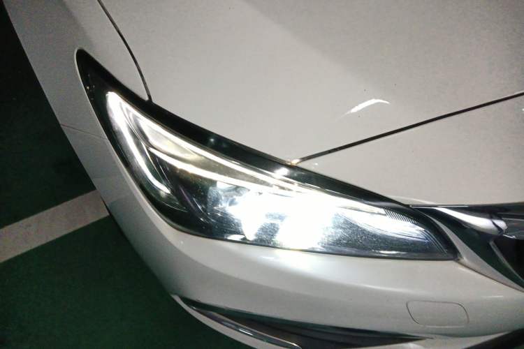 Used Buick Verano 2018 Sedan 20T Dual-Clutch Leading Model
