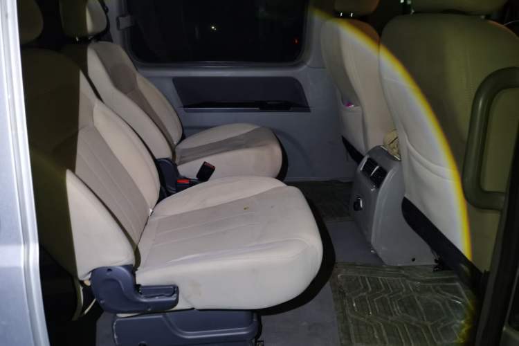 Used FORTHING Lingzhi 2018 M3 1.6L 7-Seater Comfort Model