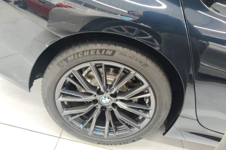 Used BMW 3 Series 2023 325i M Sport Night Edition Package
