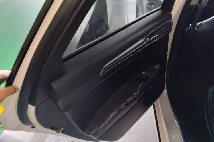 Used Ford Mondeo 2017 EcoBoost 200 Stylish Model