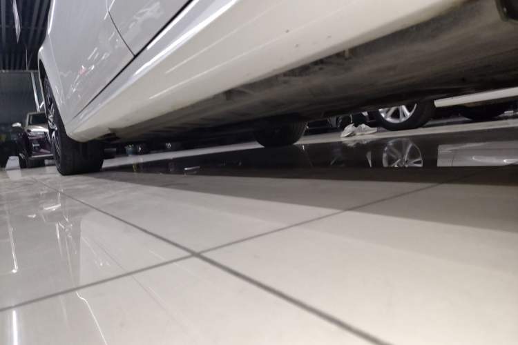 Used Mercedes-Benz E-Class 2017 Facelift E 200 Sport 4MATIC
