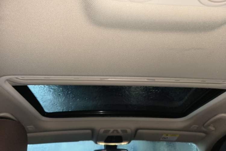 Used BMW 3 Series 2018 320Li Fashion Model
