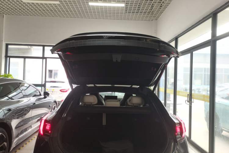 Used Zeekr 001 2021 Ultra-Long Range Dual-Motor YOU Version
