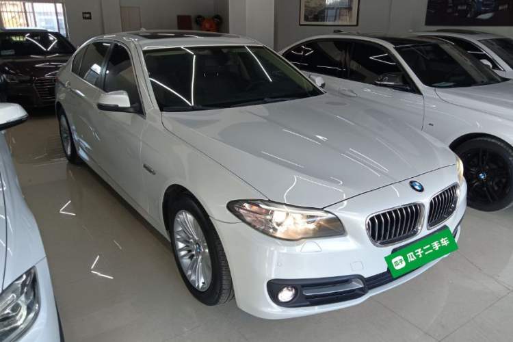 Used BMW 5 Series 2014 525Li Leading Model
