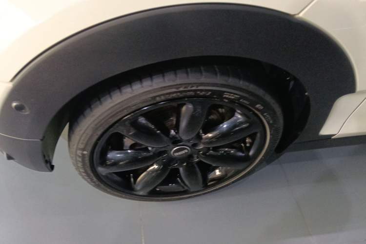 Used  Clubman 2022 1.5T COOPER Connoisseur
