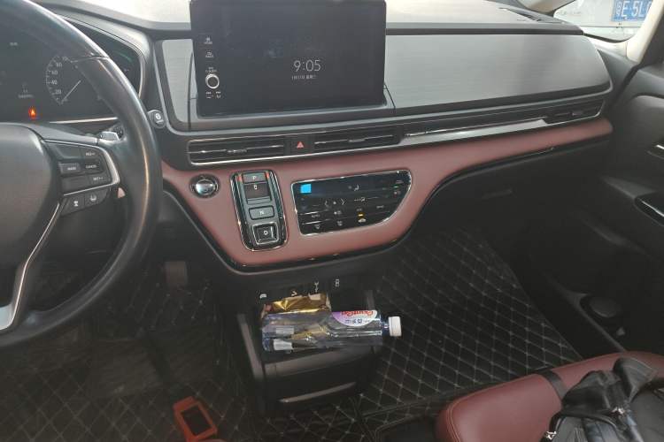 Used Honda Elysion 2022 2.0L eHEV Prestige Edition
