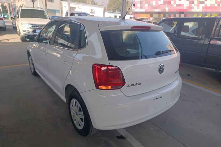 Used Volkswagen Polo 2013 1.4L Manual Fashion Edition