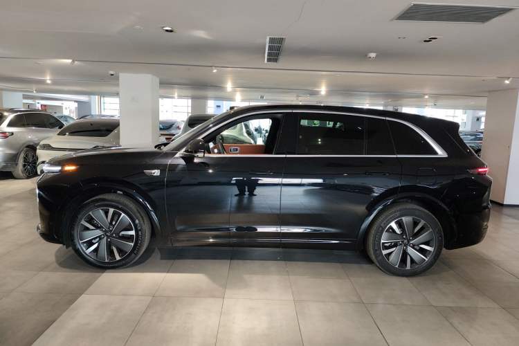 Used Li Auto L7 2025 Pro Smart Refresh Edition
