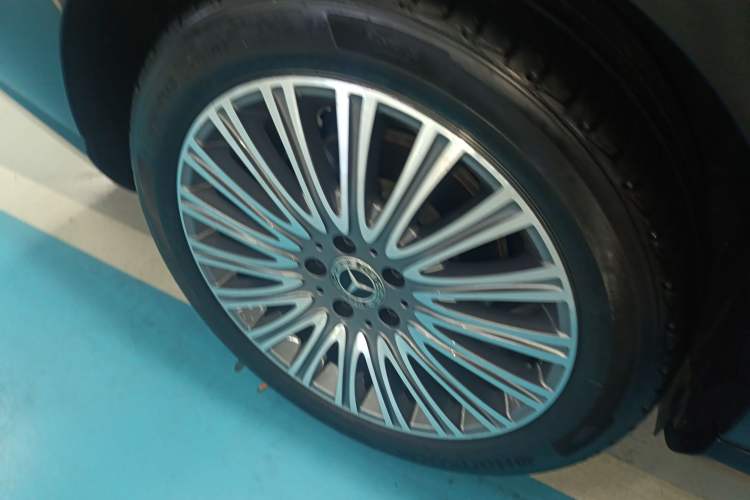 Used Mercedes-Benz E-Class 2021 E 300 L Stylish Model
