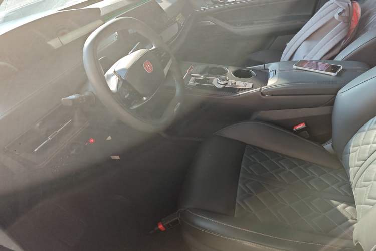 Used Changan UNI-K iDD 2022 Blue Whale iDD 130km 1.5T Prestige Model
