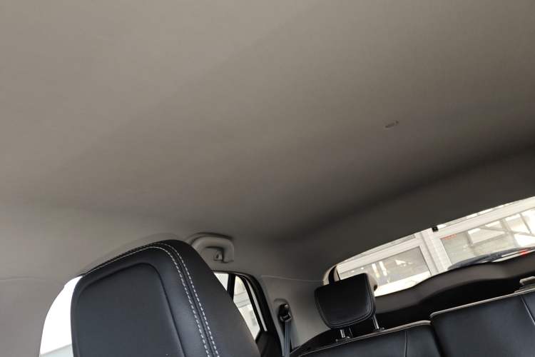 Used Baojun 510 2017 1.5L Automatic Fashion Model
