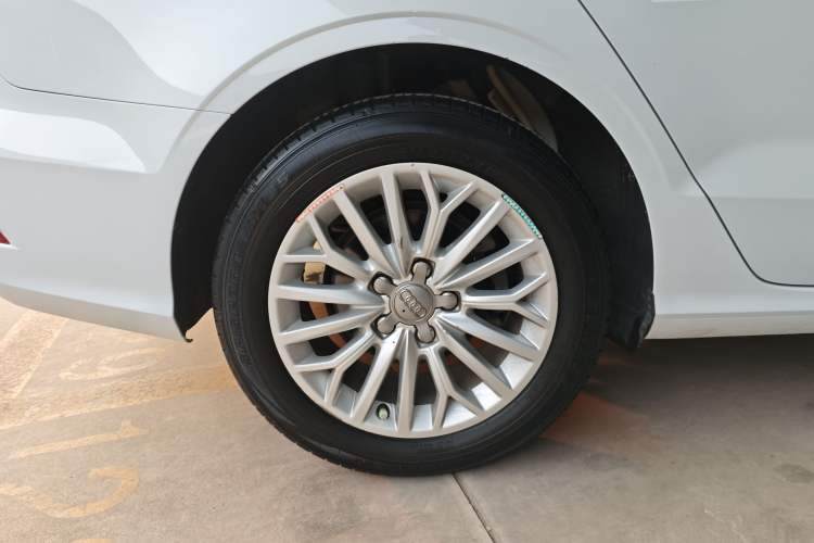 Used Audi A3 2016 Limousine 35 TFSI Prestige Edition
