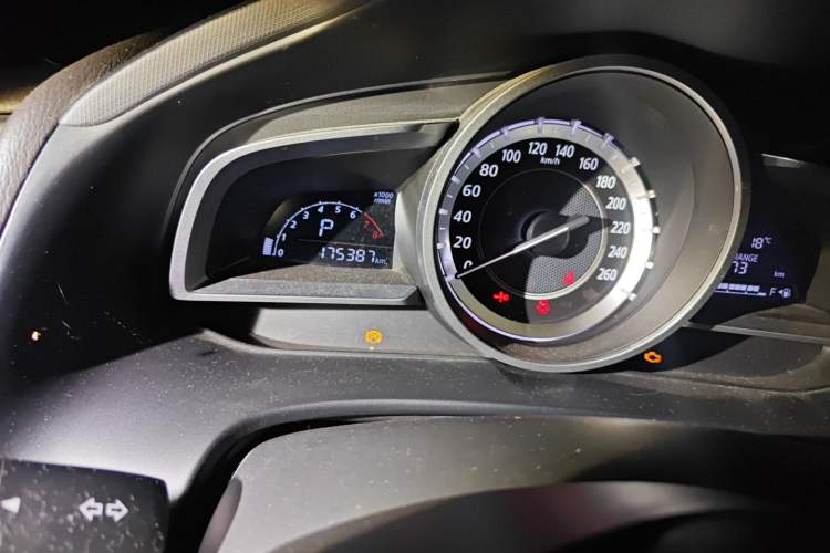 Used Mazda CX-4 2016 2.0L Automatic 2WD Blue Sky Luxury Edition