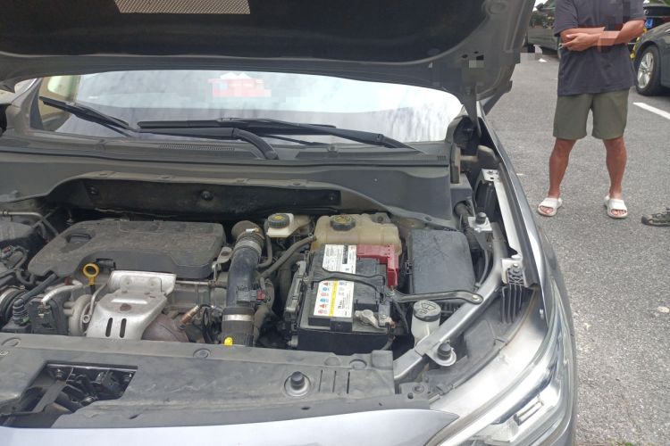 Used Chevrolet Orlando 2018 Redline 530T Automatic Zhaoxiang Edition (5+2 Seating) – China V Standard
