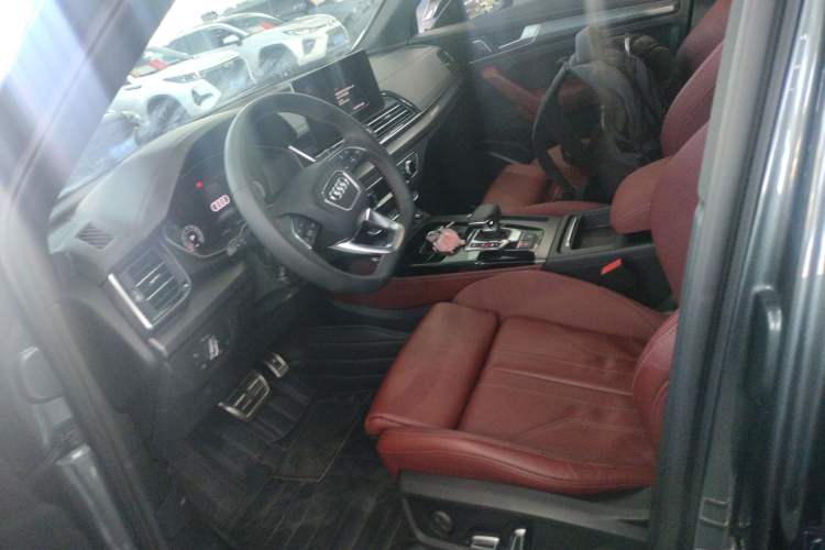 Used Audi Q5L 2023 40T Luxury Dynamic Model