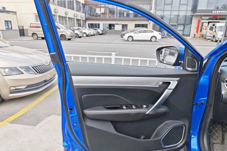 Used Geely Auto Coolray 2019 260T DCT Knight China VI Standard
