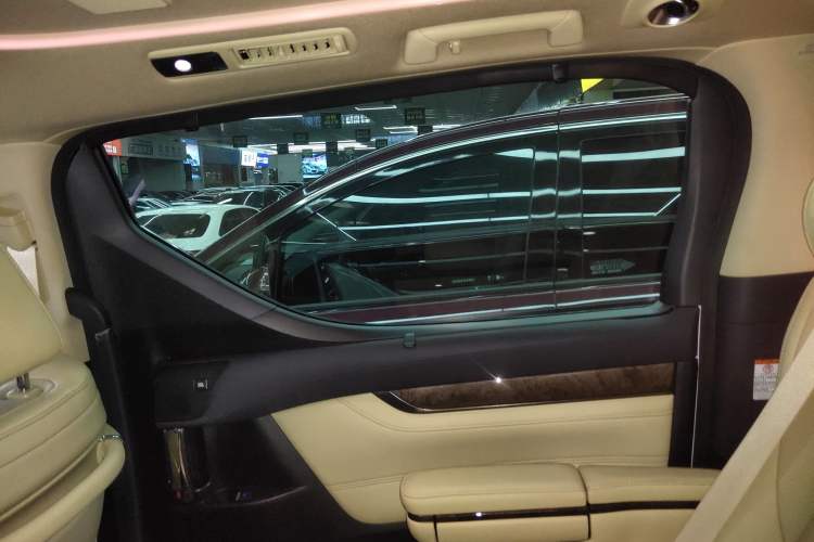 Used Toyota Alphard 2021 Dual-Engine 2.5L Prestige Edition