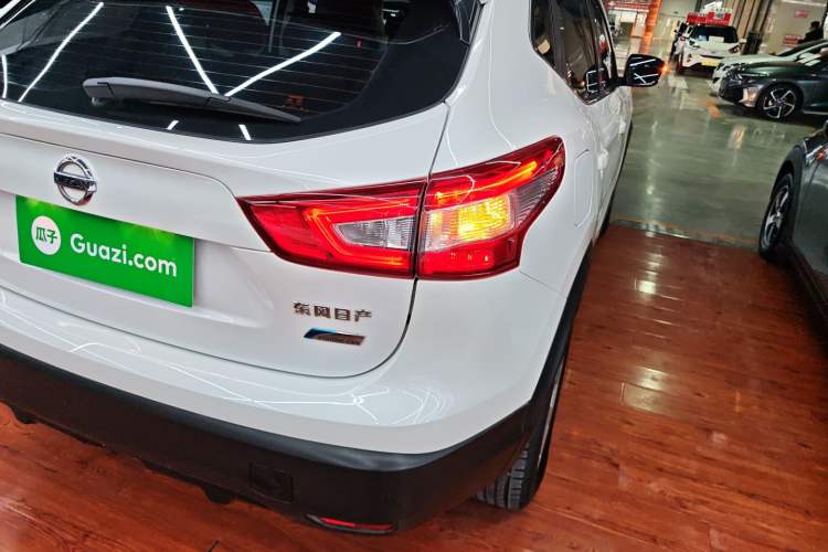 Used Nissan Qashqai 2016 2.0L CVT Elite Edition
