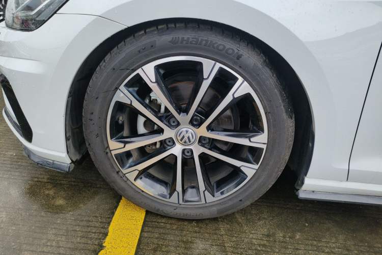 Used Volkswagen Golf 2020 280TSI DSG R-Line Version