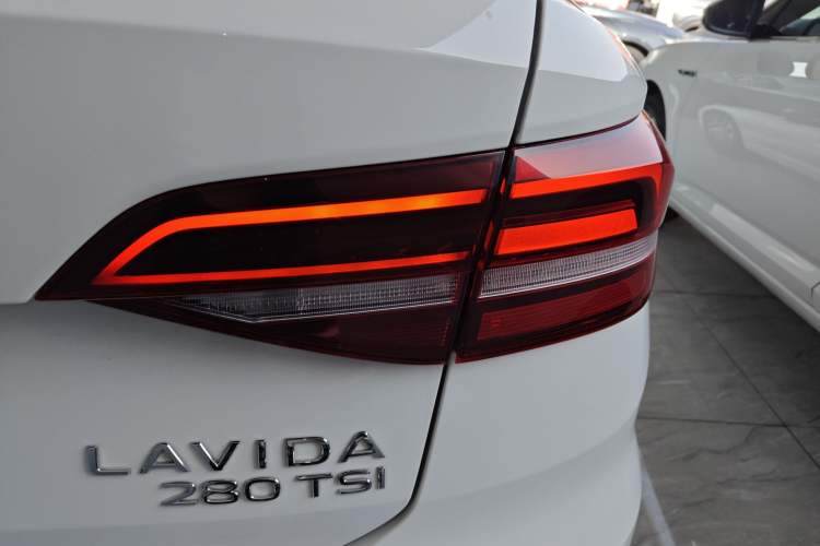 Used Volkswagen Lavida 2022 280TSI DSG Comfort Edition
