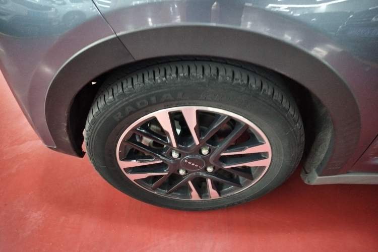 Used Chery Little Ant 2022 Revised Version Sweet Pink Edition Half-Sugar Version Lithium Iron Phosphate 30.7 kWh 30 kW 301 km
