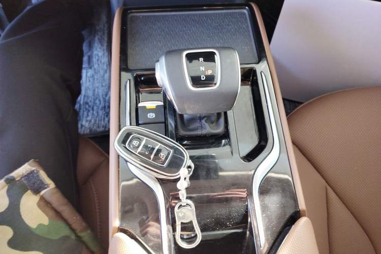 Used Hongqi E-QM5 2024 610 km PLUS