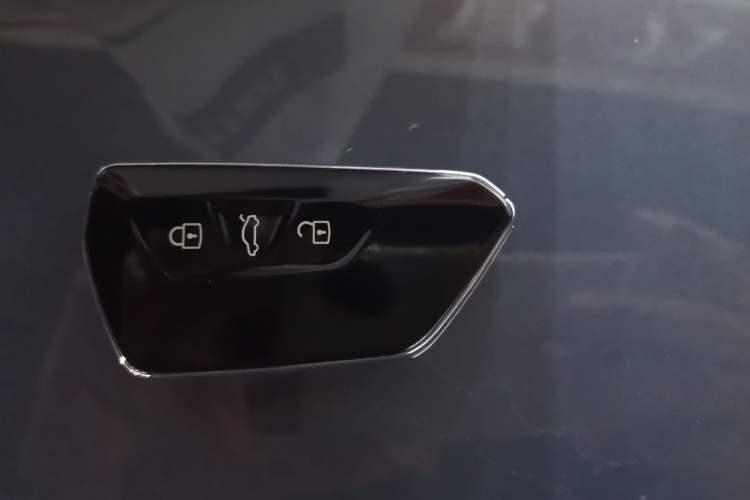 Used Volkswagen ID.7 VIZZION 2024 AIR model