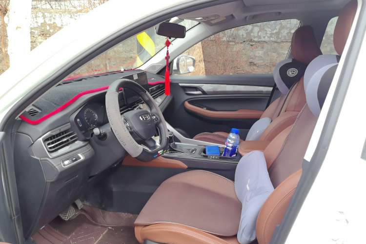 Used Geely Auto Vision X6 2021 PRO 1.4T Automatic Prestige Model