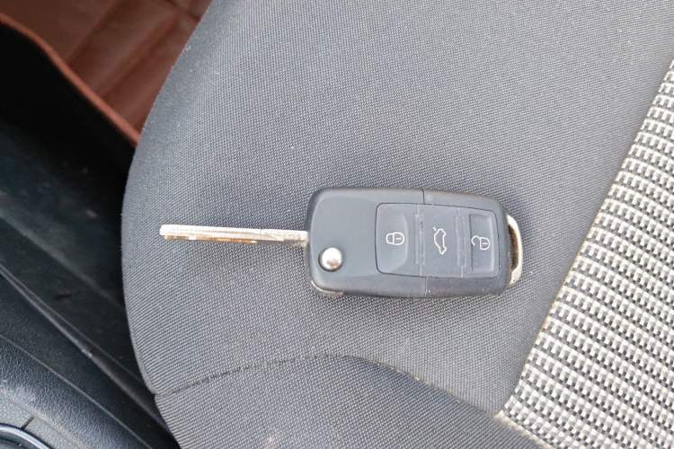 Used Volkswagen Polo 2016 1.4L Manual Fashion Model
