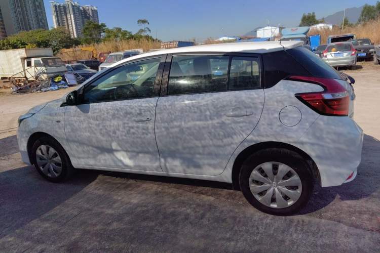 Used Toyota YARiS L 2016 Revised 1.5E CVT Charming Edition