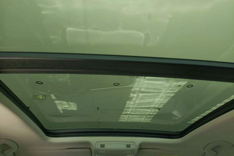 Used Volkswagen Tayron 2019 330TSI Two-Wheel Drive Luxury Model China VI Standard
