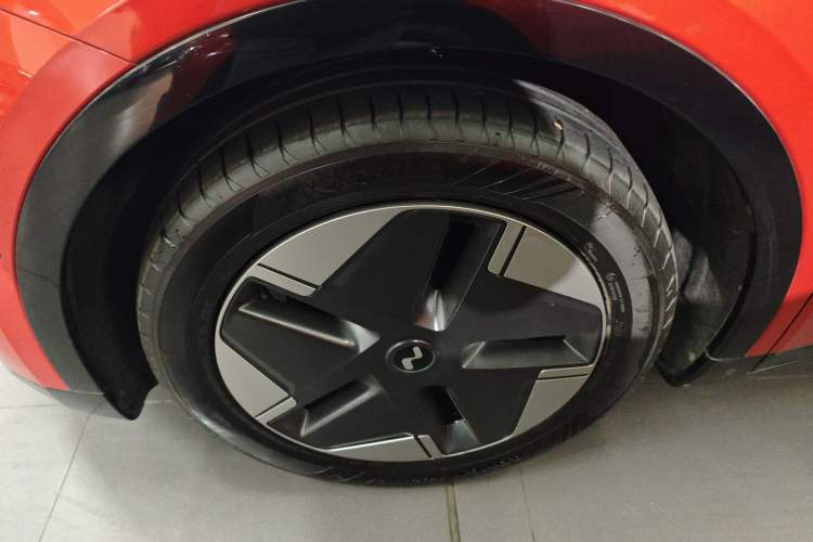 Used ONVO L60 2024 60 kWh All-Wheel Drive
