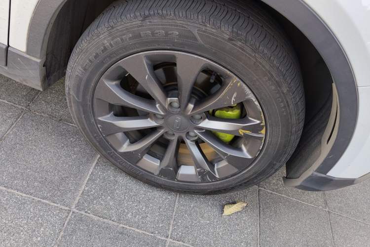 Used Geometry C 2022 550KM Grapefruit Pro
