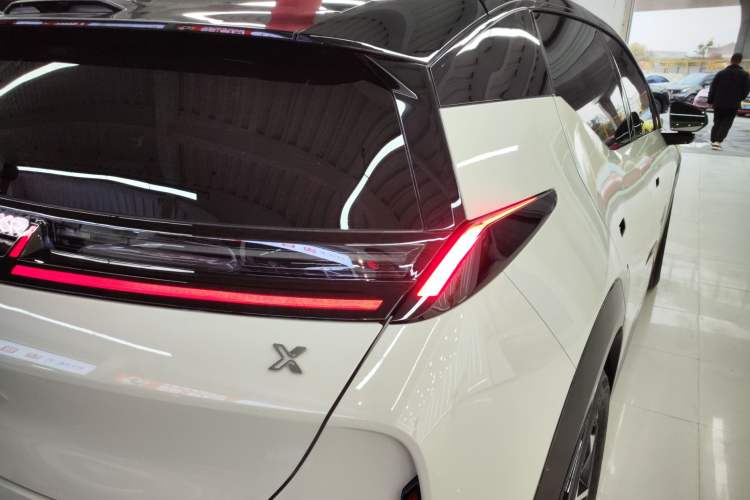 Used Zeekr X 2025 5-Seater Rear-Drive Version
