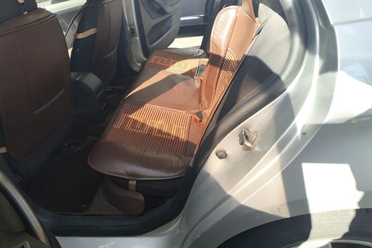 Used Volkswagen Bora 2014 1.6L Automatic Fashion Model