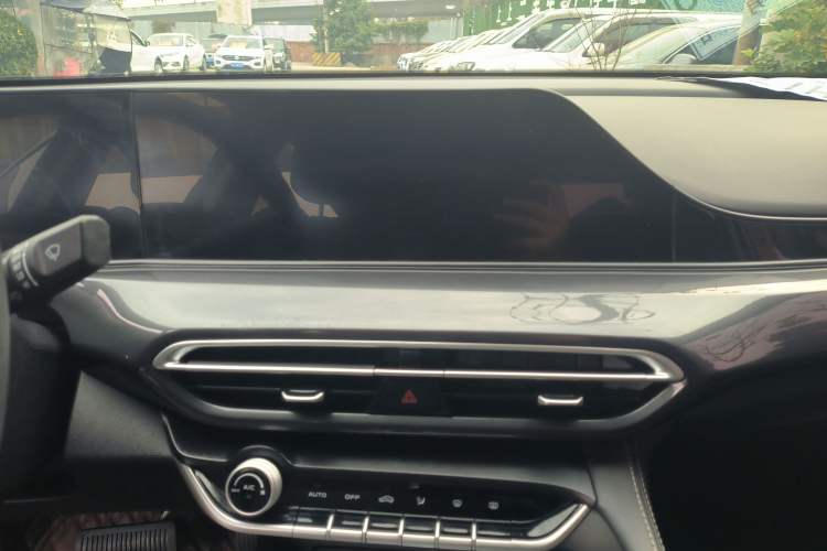 Used Changan Eado 2020 PLUS Blue Whale NE 1.4T GDI DCT Prestige Model
