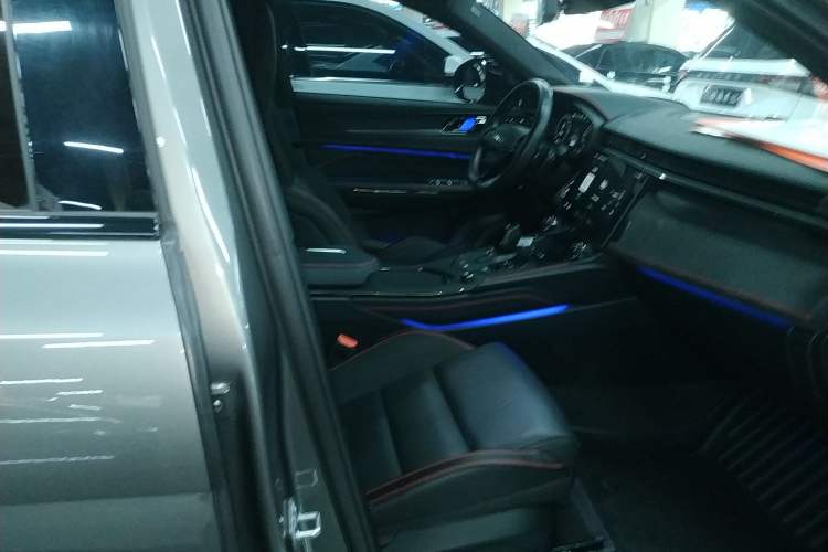 Used Lynk & Co 05 2020 2.0TD Four-Wheel Drive HypeHalo
