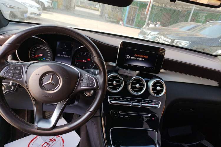 Used Mercedes-Benz GLC 2016 GLC 200 4MATIC