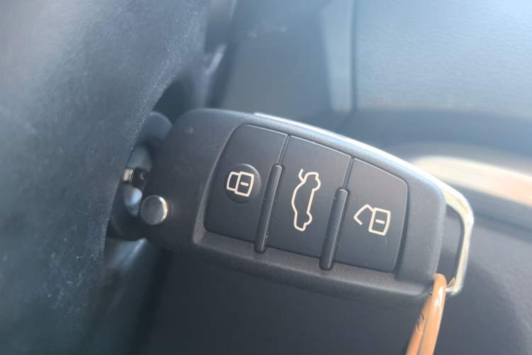 Used Audi A3 2015 Limousine 40 TFSI Automatic Comfort Model
