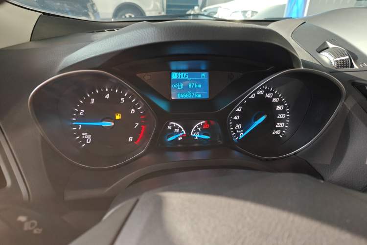 Used Ford Kuga 2015 1.5L GTDi Two-Wheel Drive Fashion Edition
