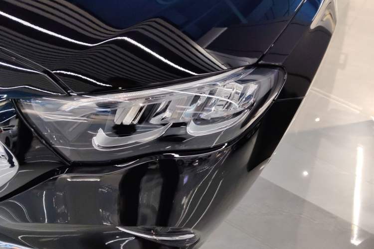 Used Mercedes-Benz E-Class 2024 Facelift E 300 L Luxury Edition