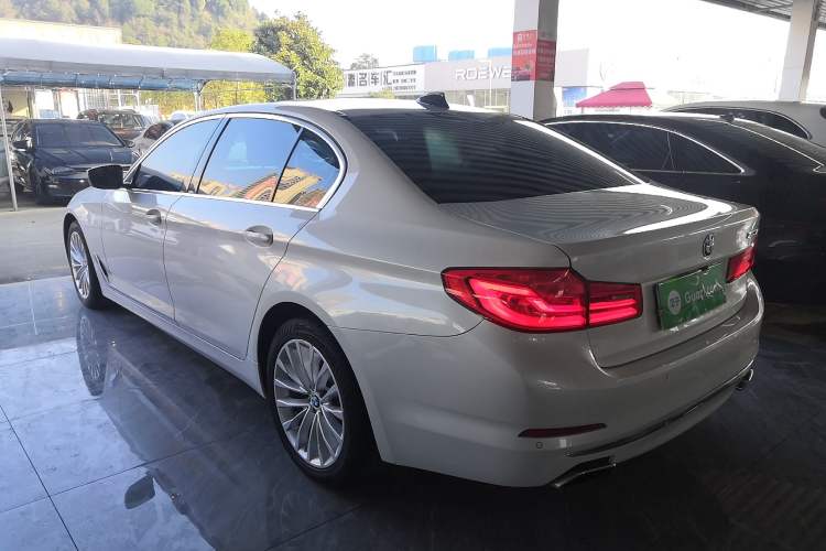 Used BMW 5 Series 2019 Facelifted 530Li Leading Edition Luxury Package