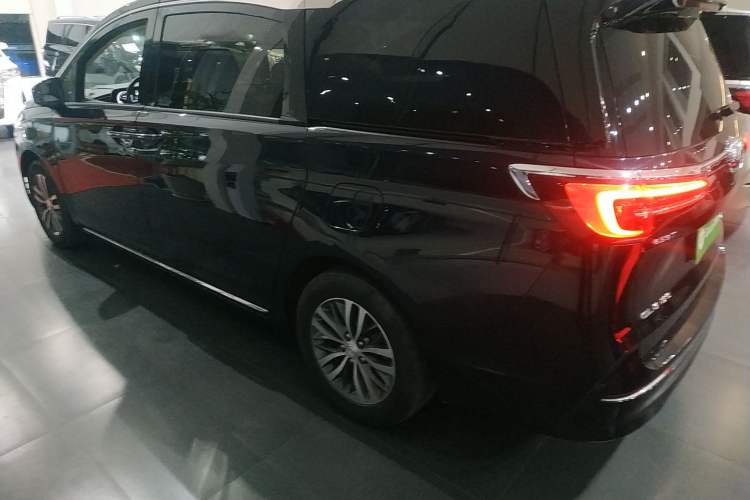 Used Buick GL8 2023 ES Lu Zun Deluxe Model
