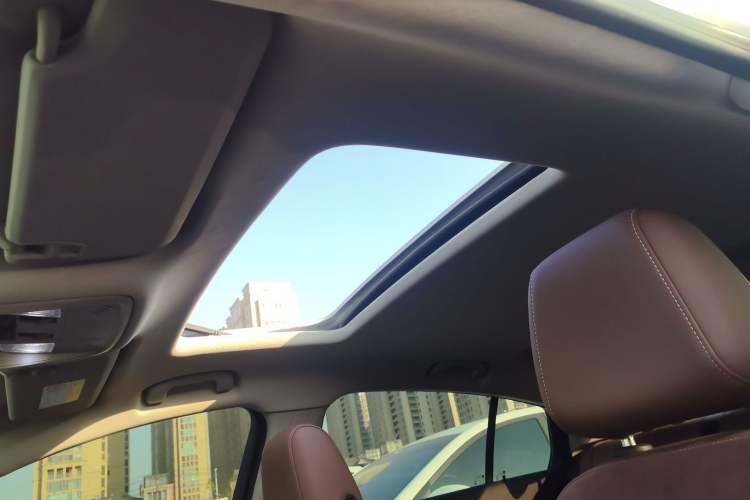 Used Buick Regal 2019 20T Elite Version China VI Standard
