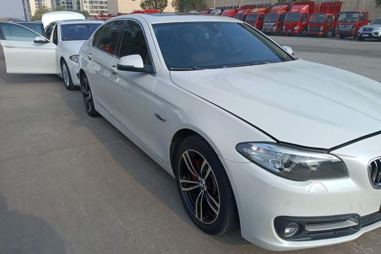 Used BMW 5 Series 2014 525Li Leading Model
