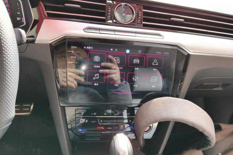 Used Volkswagen Magotan 2023 2 Million Units Commemorative Edition 330TSI DSG Luxury Version